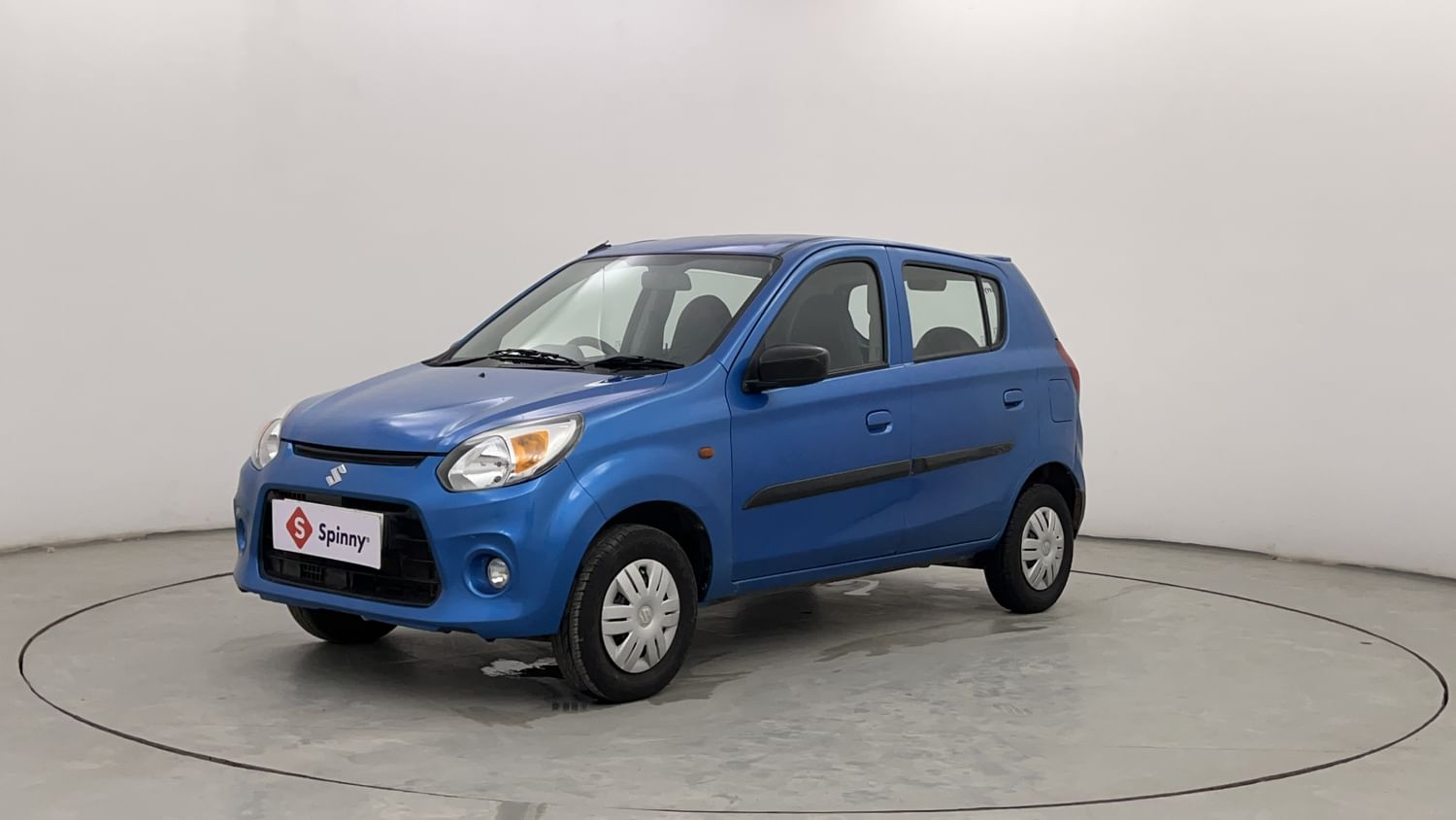 LEFT FRONT CORNER VIEW