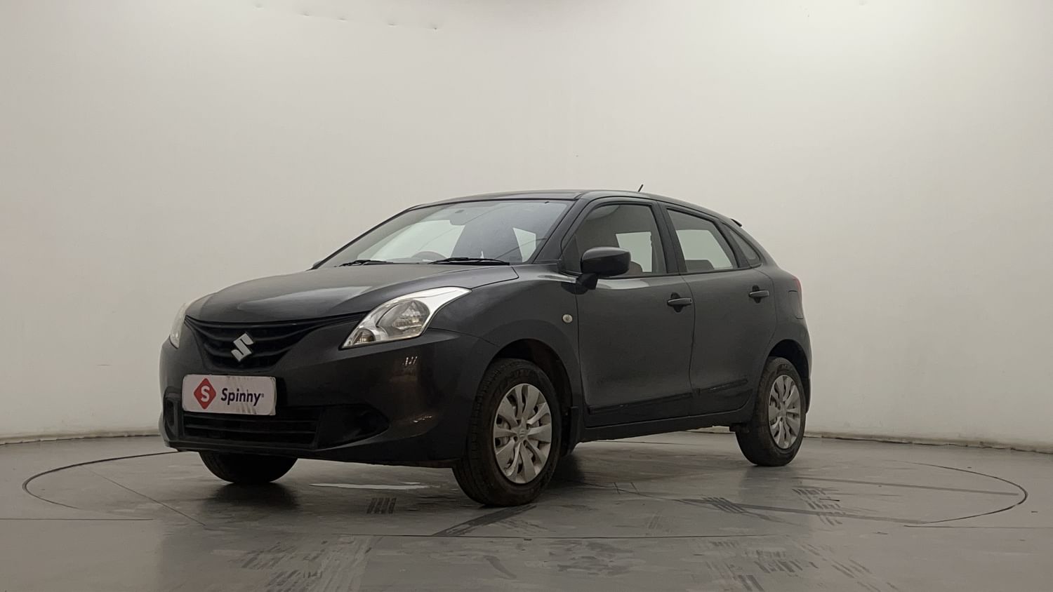 LEFT FRONT CORNER VIEW