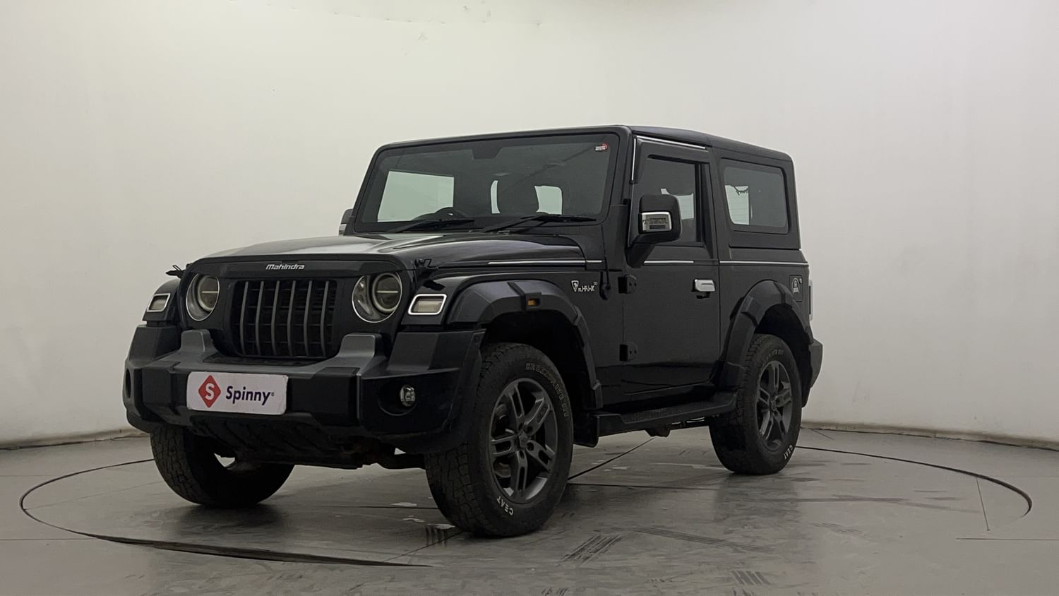 LEFT FRONT CORNER VIEW