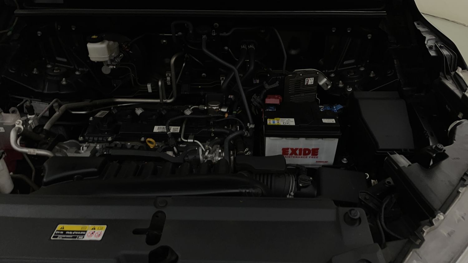 New Toyota Innova Hycross engine ENGINE LEFT SIDE VIEW