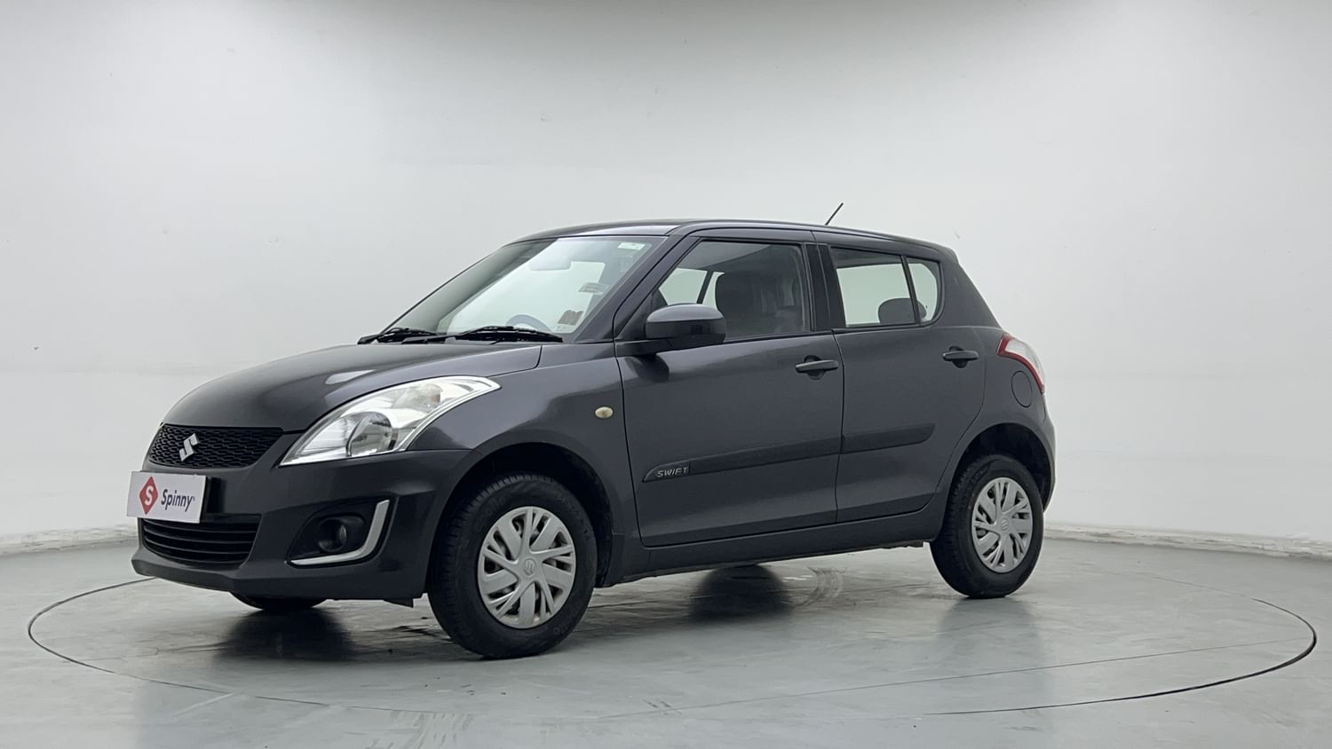 LEFT FRONT CORNER VIEW