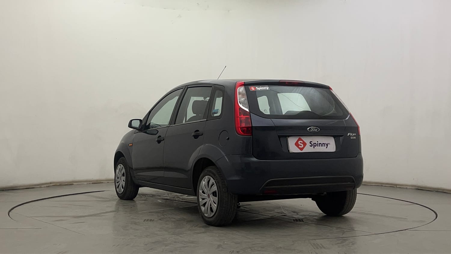 2012 Ford Figo - 3