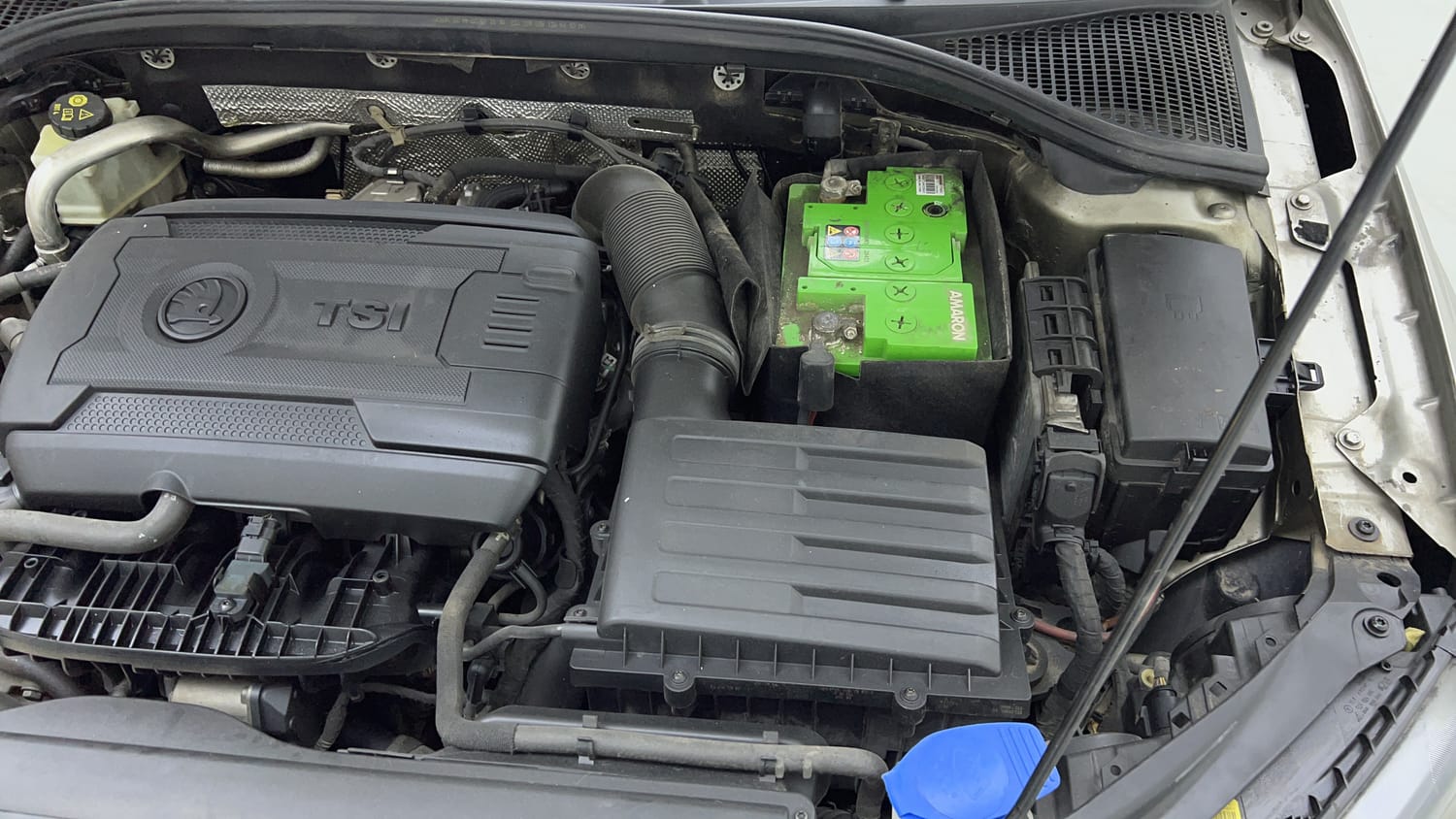 New Skoda Octavia engine ENGINE LEFT SIDE VIEW