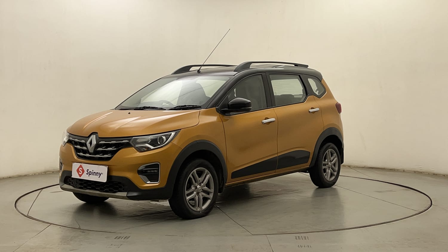 2022 Renault Triber RXZ Dual Tone