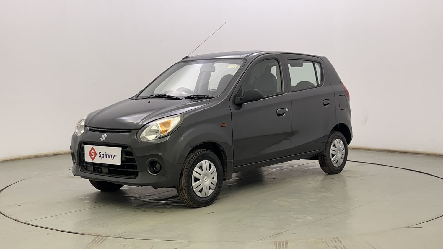 LEFT FRONT CORNER VIEW