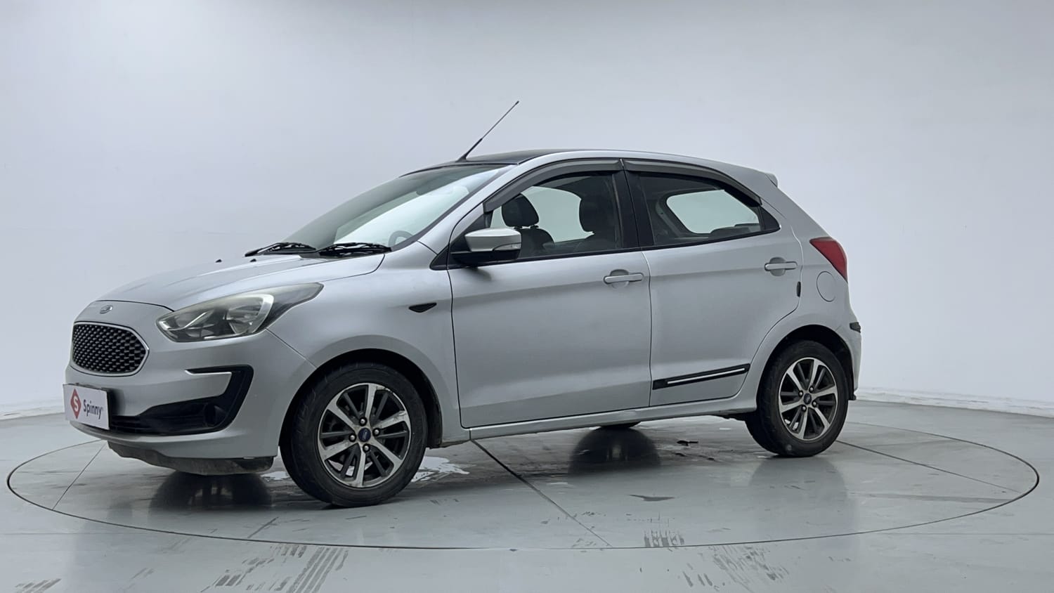 New Ford Figo Moondust Silver
