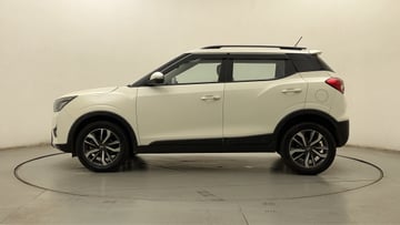 Used 2020 Mahindra XUV 300 W8 (O) 1.5 Diesel AMT Diesel Automatic Image