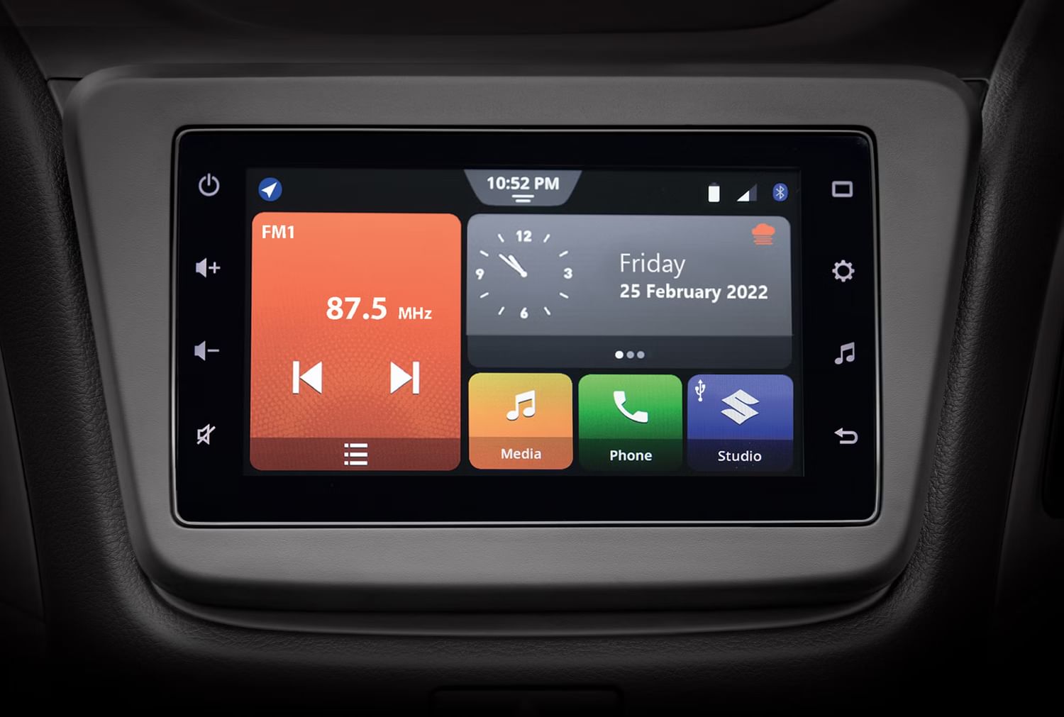 New Maruti Suzuki Wagon R interior MUSIC SYSTEM & AC CONTROL VIEW