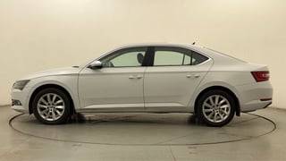 Used 2020 Skoda Superb L&K TSI AT Petrol Automatic exterior LEFT SIDE VIEW