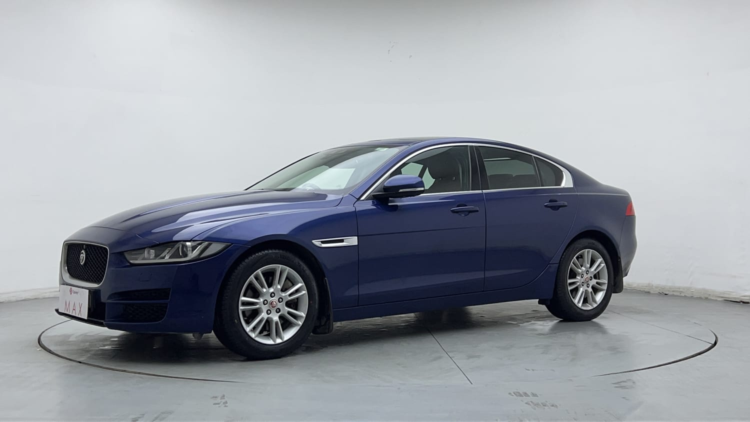 2016 Jaguar XE 2.0 l Portfolio Petrol