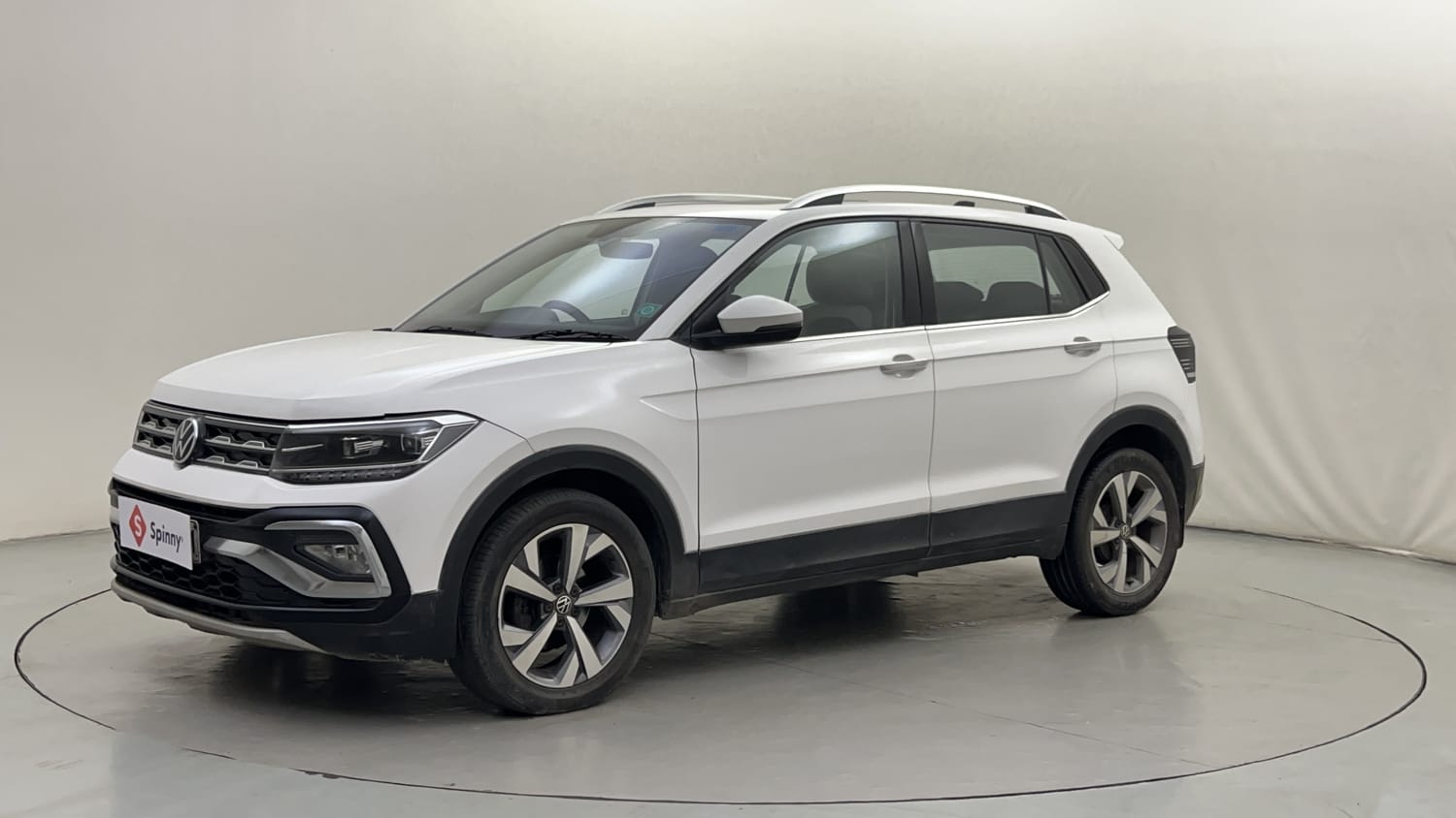 2022 Volkswagen Taigun Topline 1.0 TSI AT