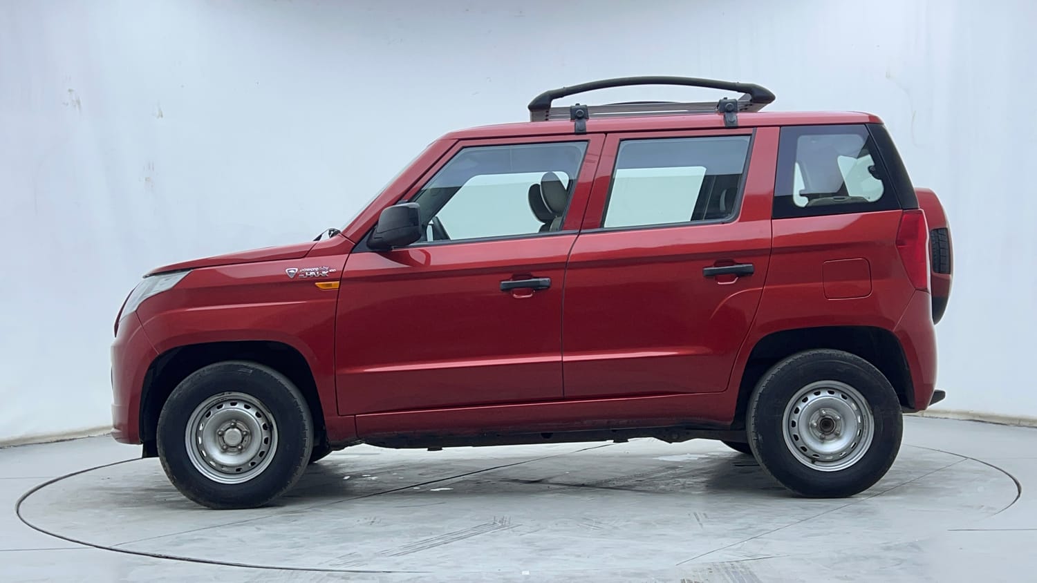 2018 Mahindra TUV300 - 2