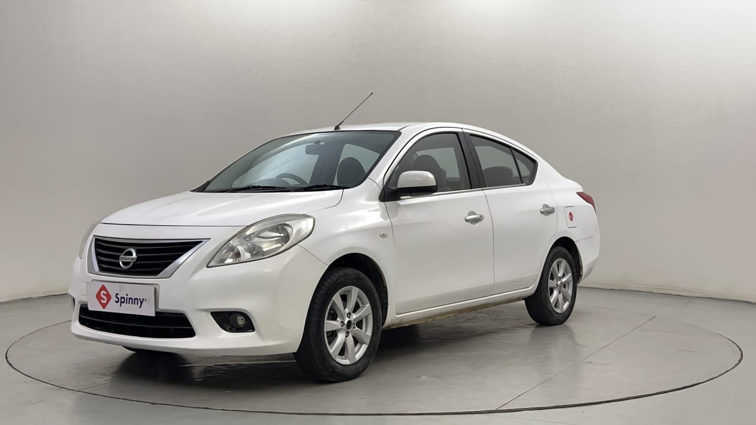 2014 Nissan Sunny XV