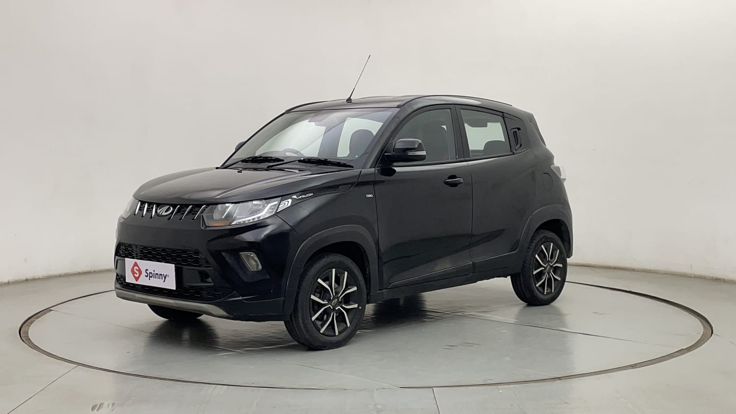 2018 Mahindra KUV100 NXT K8 6 STR