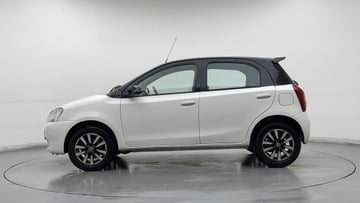 Used 2016 Toyota Etios Liva V Petrol Manual Image