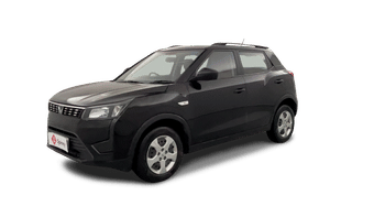 Used 2023 Mahindra XUV 300 W6 1.2 Petrol Petrol Manual Image
