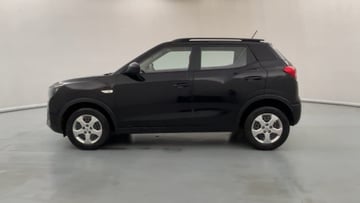 Used 2023 Mahindra XUV 300 W6 1.2 Petrol Petrol Manual Image