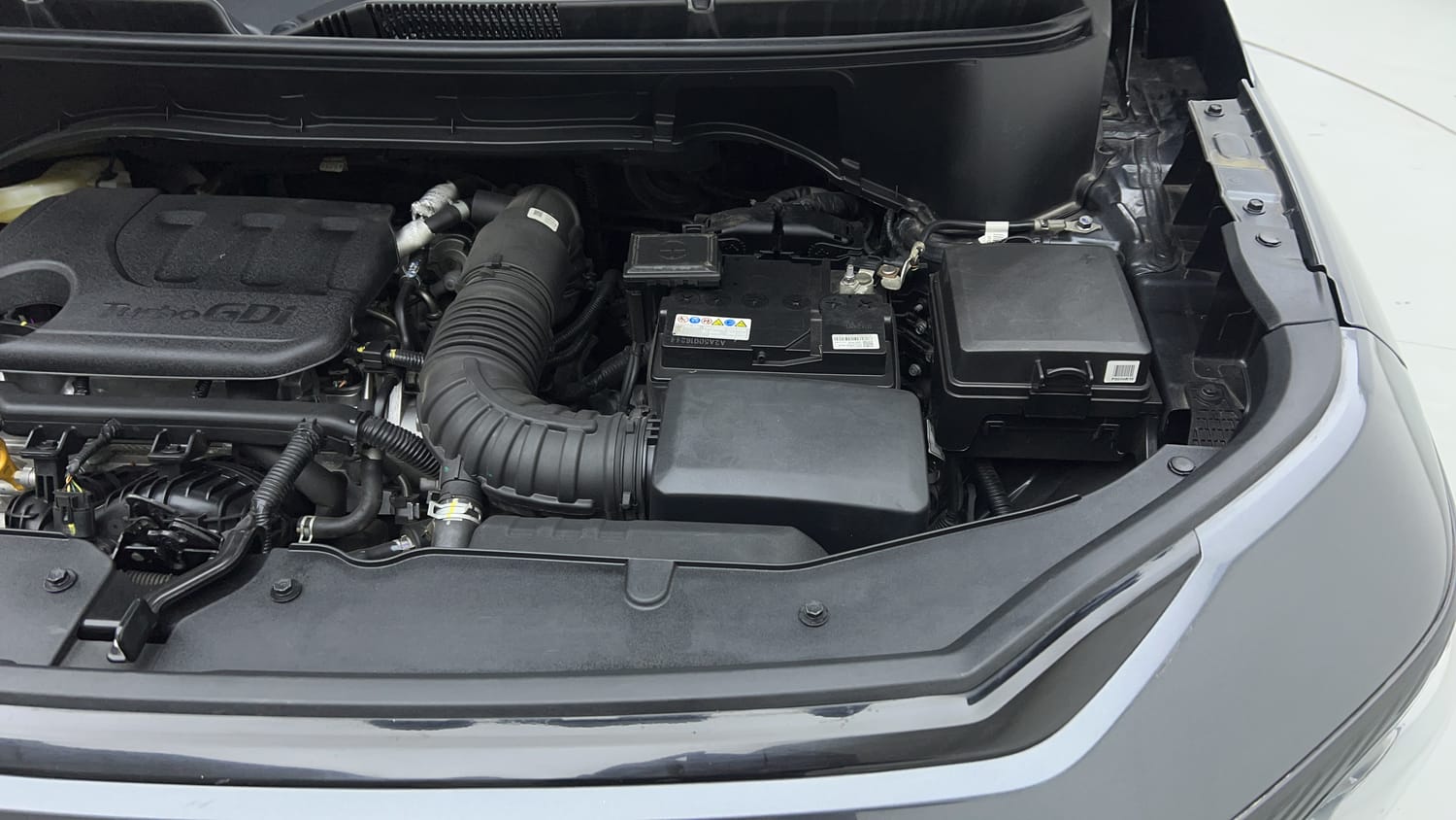 New Kia Syros engine ENGINE LEFT SIDE VIEW
