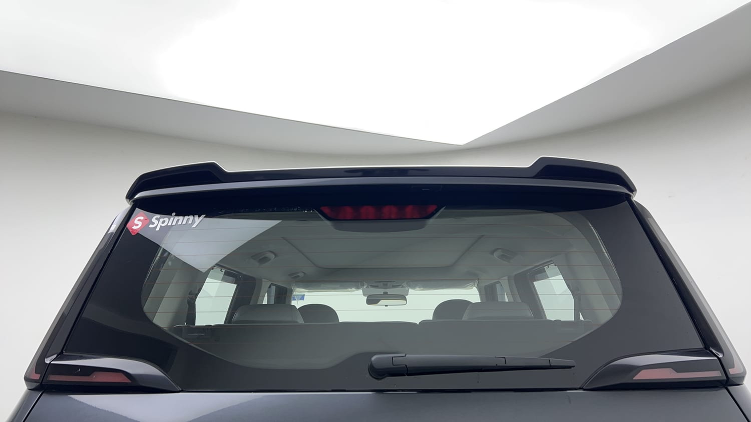 New Kia Syros exterior BACK WINDSHIELD VIEW
