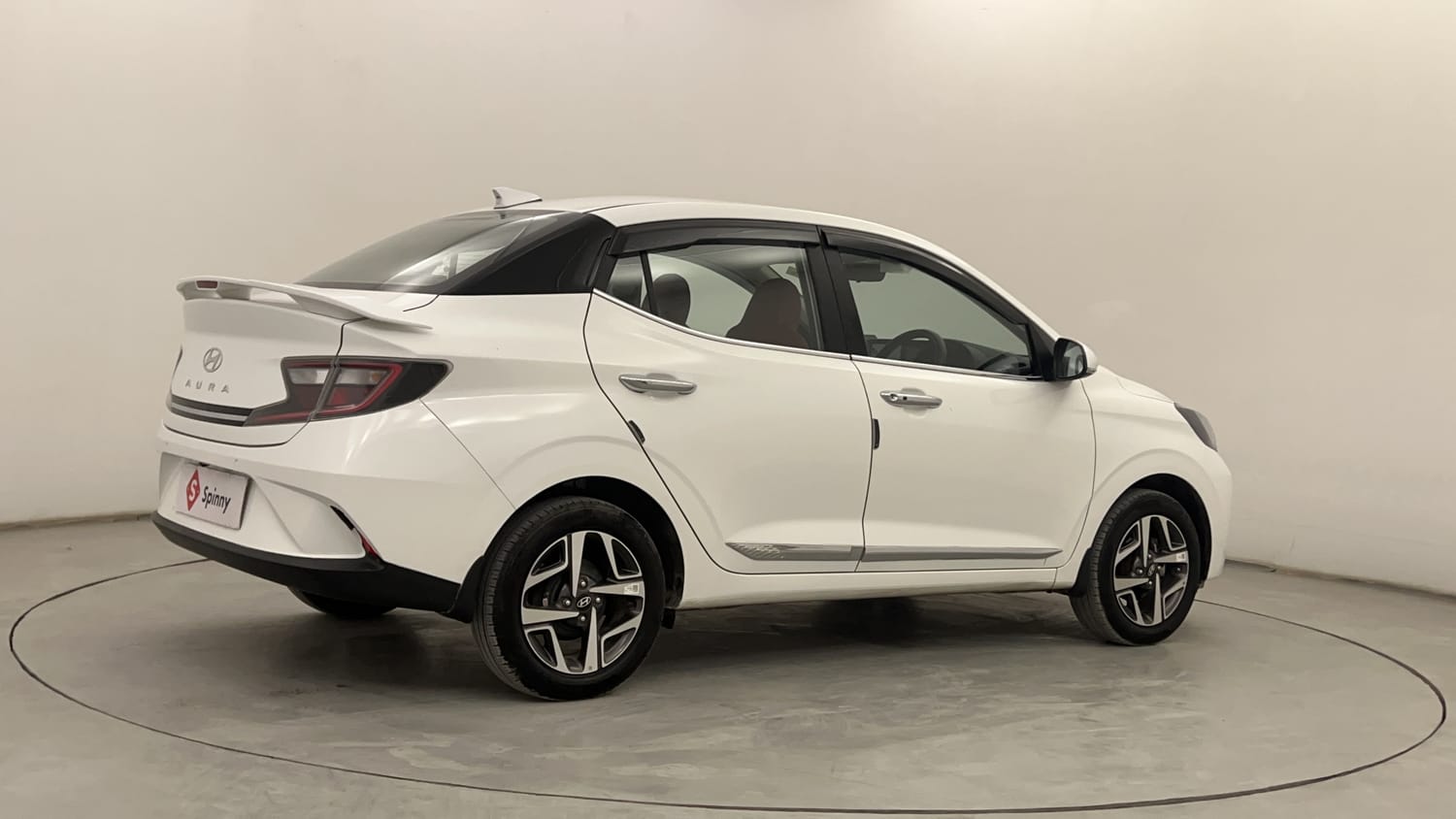 Used 2023 Hyundai Aura SX MT CNG in Pune, India at Best Price