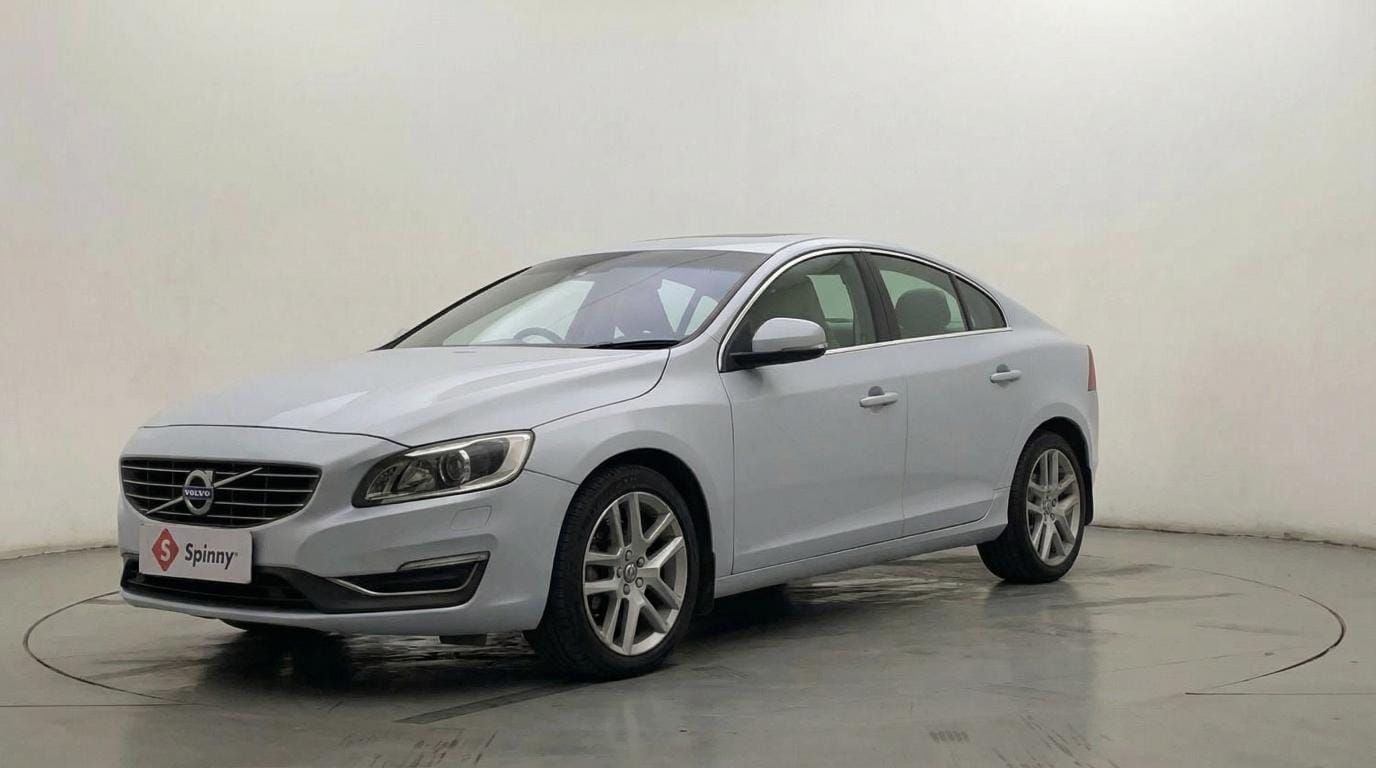 New Volvo S60 Bright Silver Metallic