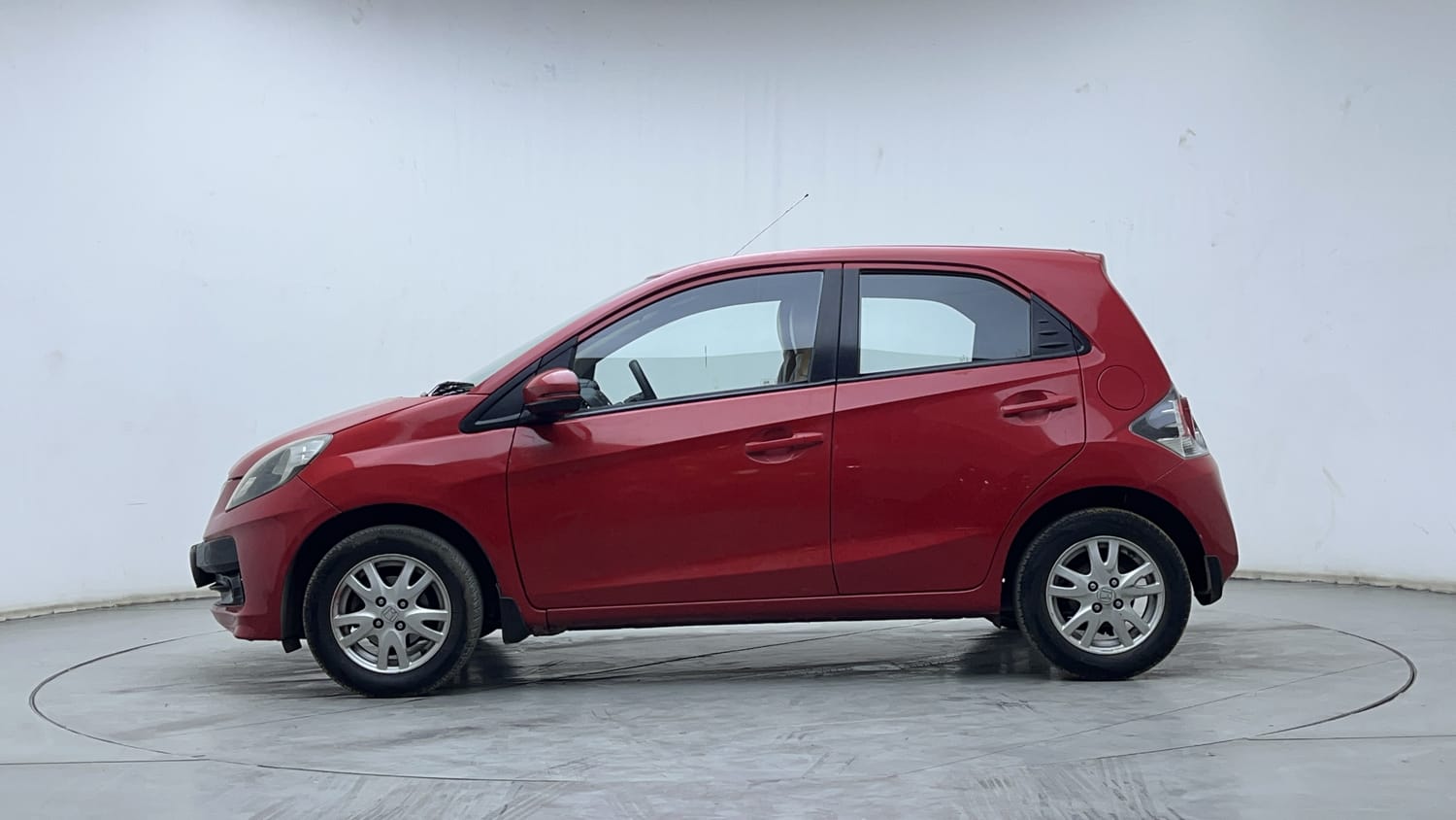 2015 Honda Brio - 2