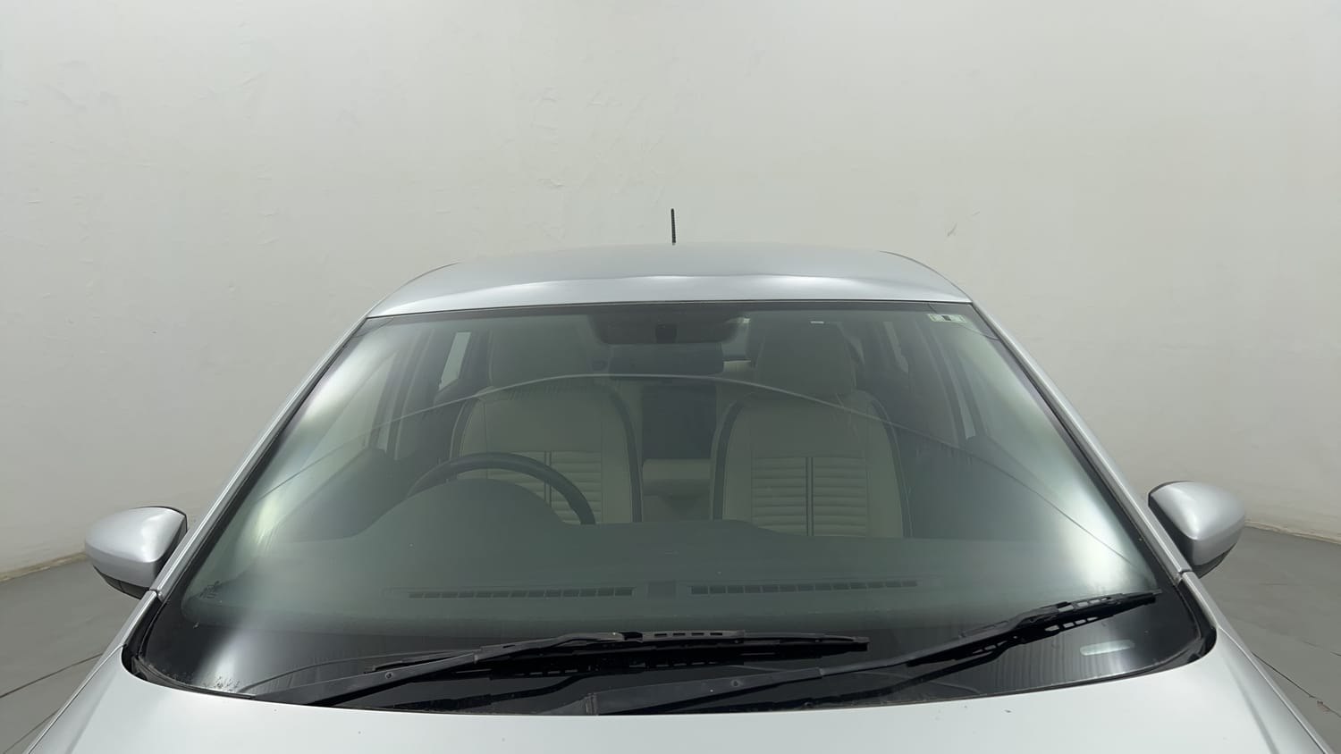 New Volkswagen Vento exterior FRONT WINDSHIELD VIEW