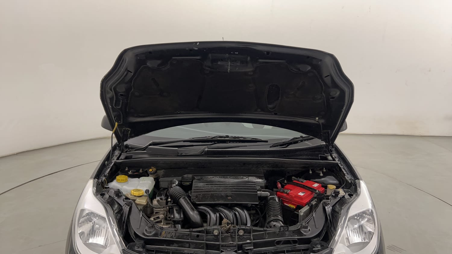 New Ford Figo engine ENGINE & BONNET OPEN FRONT VIEW