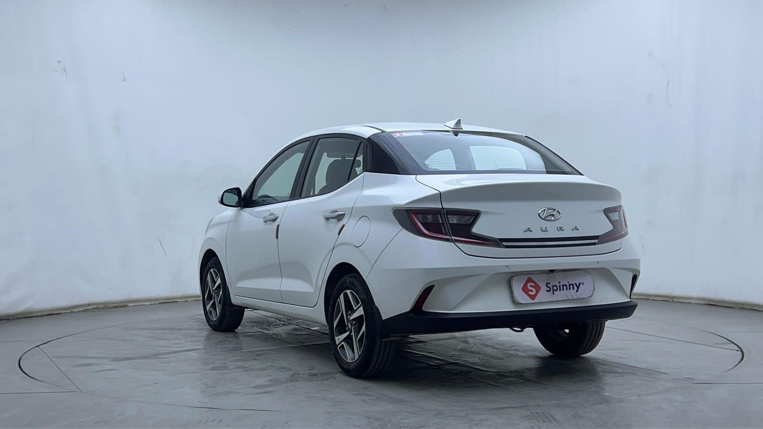 2022 Hyundai Aura - 3