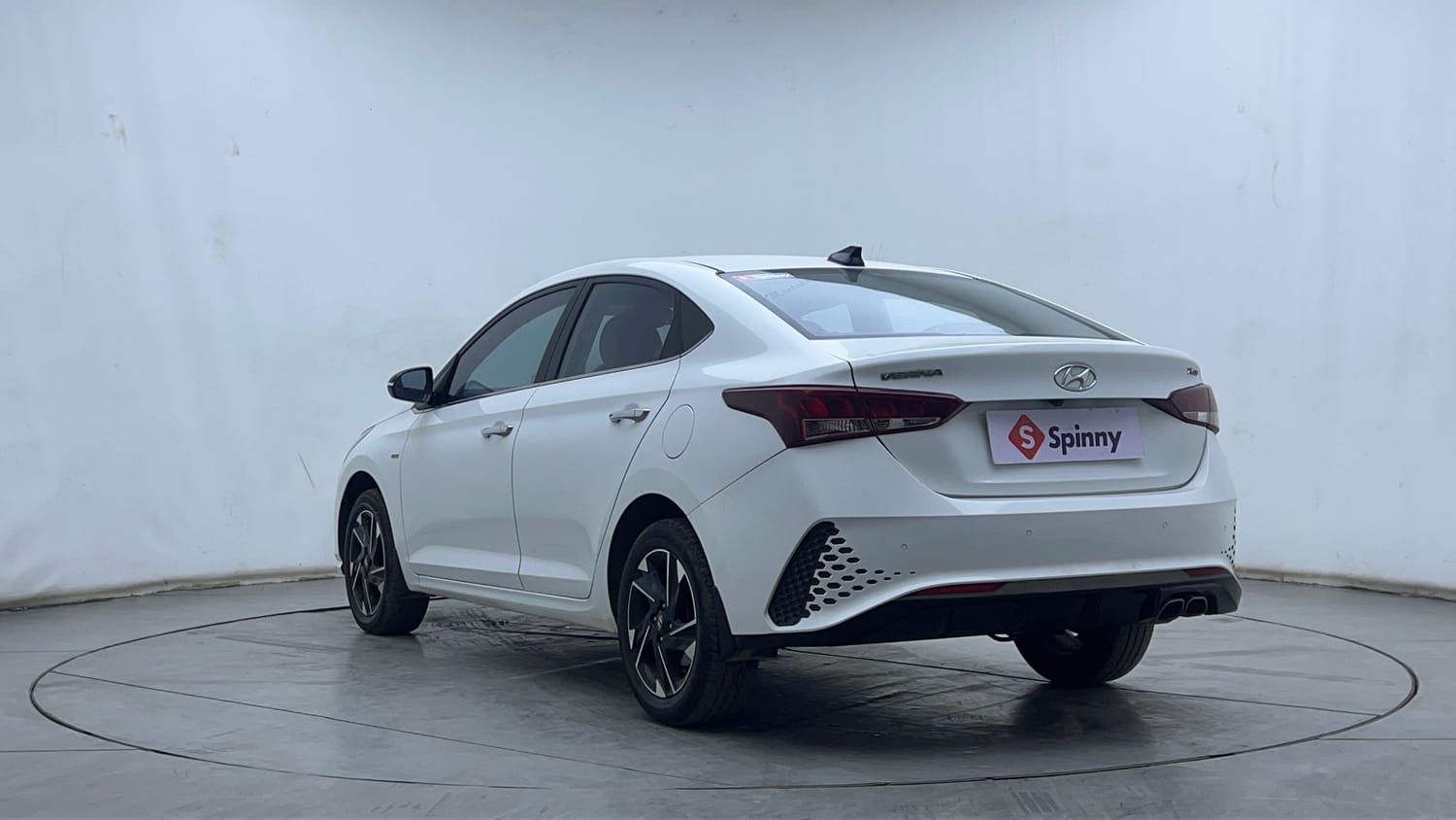 2021 Hyundai Verna - 3