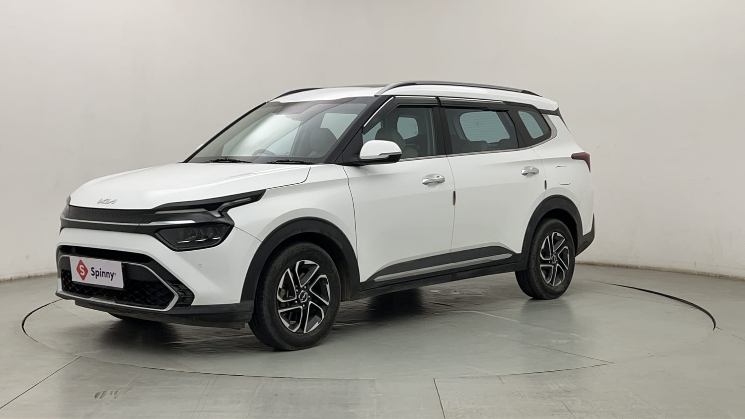 2022 Kia Carens Luxury Plus 1.5 Diesel AT 6 STR