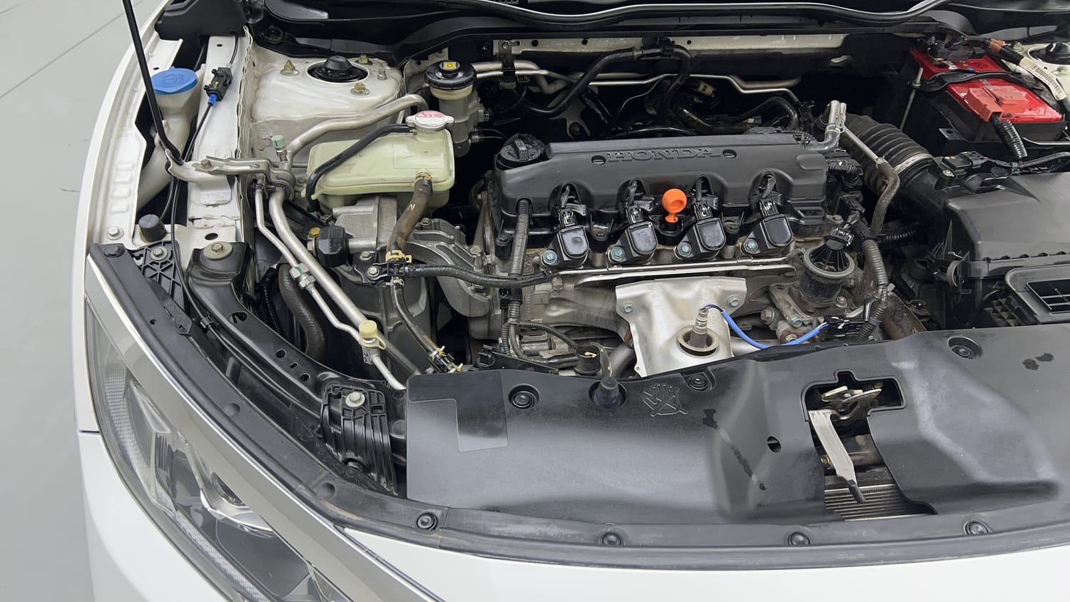 New Honda Civic engine ENGINE RIGHT SIDE VIEW