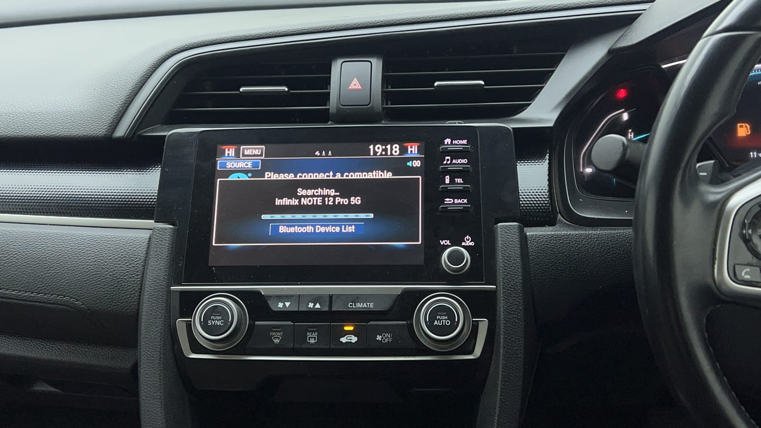 New Honda Civic interior MUSIC SYSTEM & AC CONTROL VIEW
