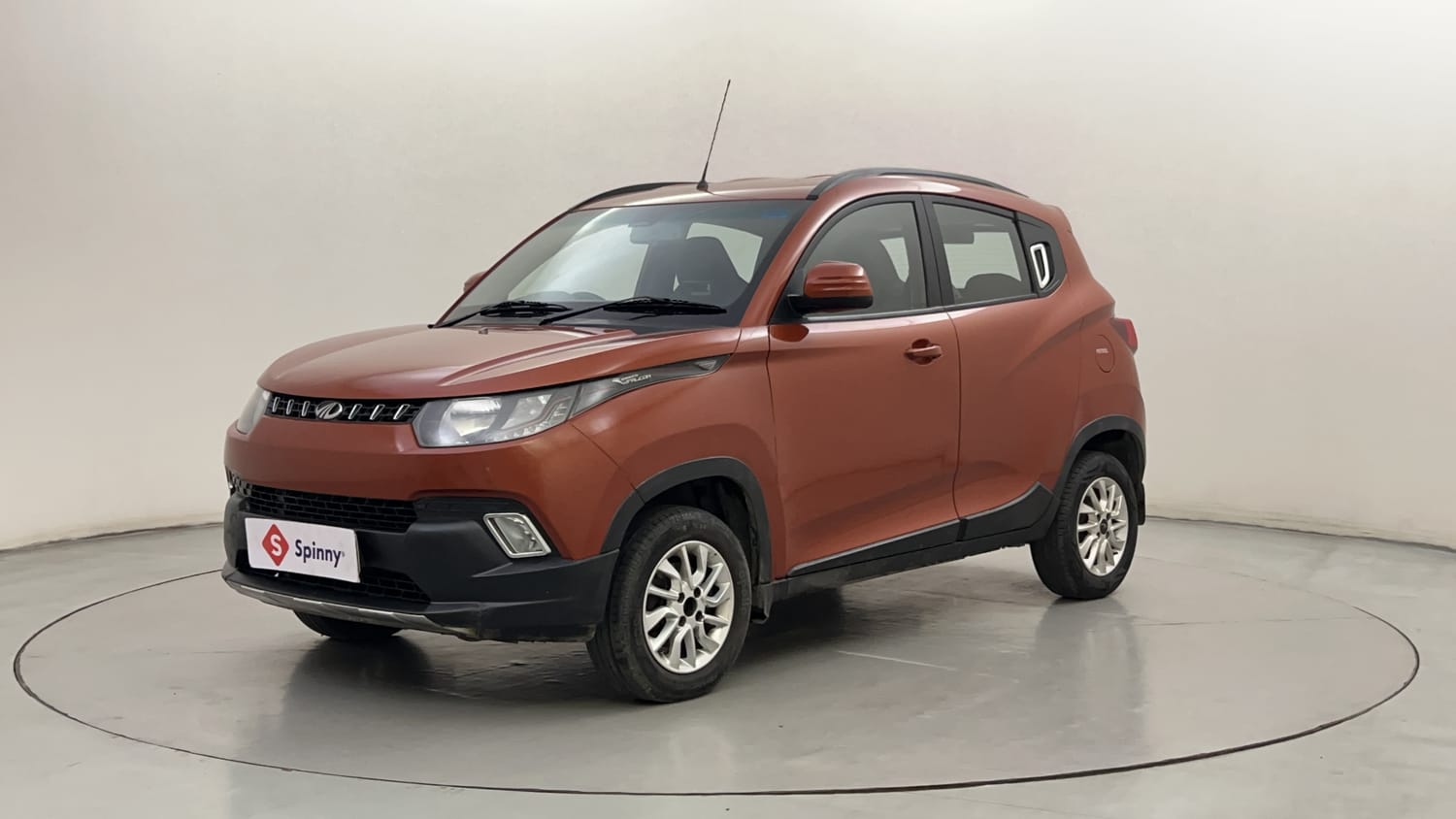 2016 Mahindra KUV100 K8 6 STR