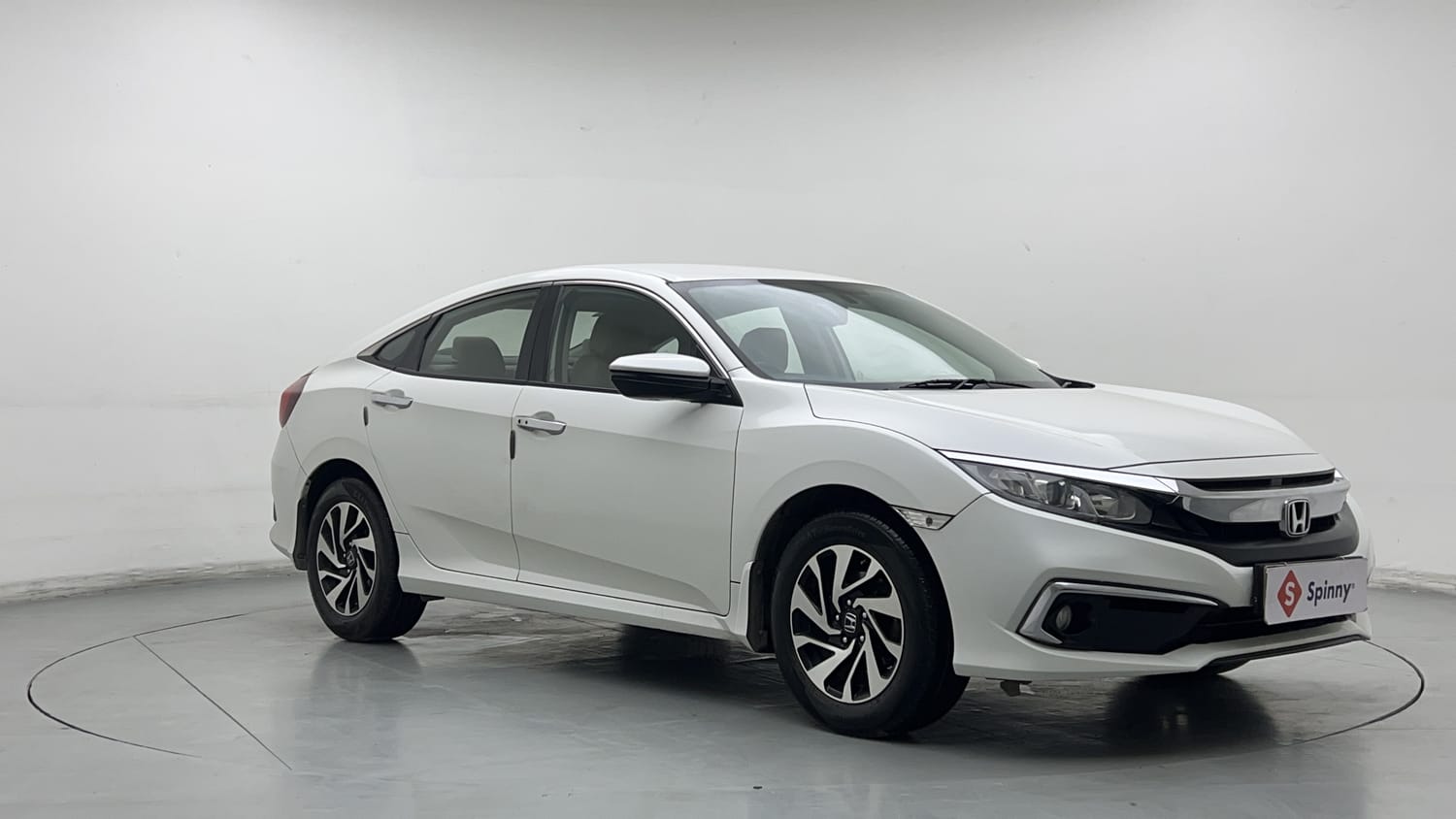 New Honda Civic exterior RIGHT FRONT CORNER VIEW