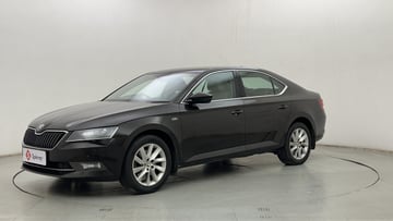 Used 2017 Skoda Superb L&K TSI AT Petrol Automatic Image