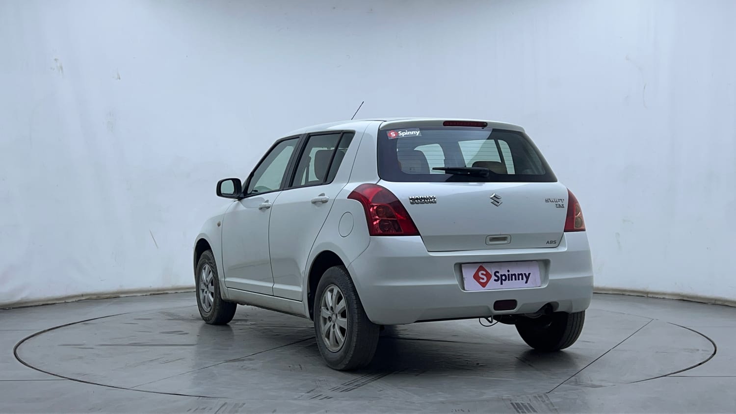 2011 Maruti Suzuki Swift - 3