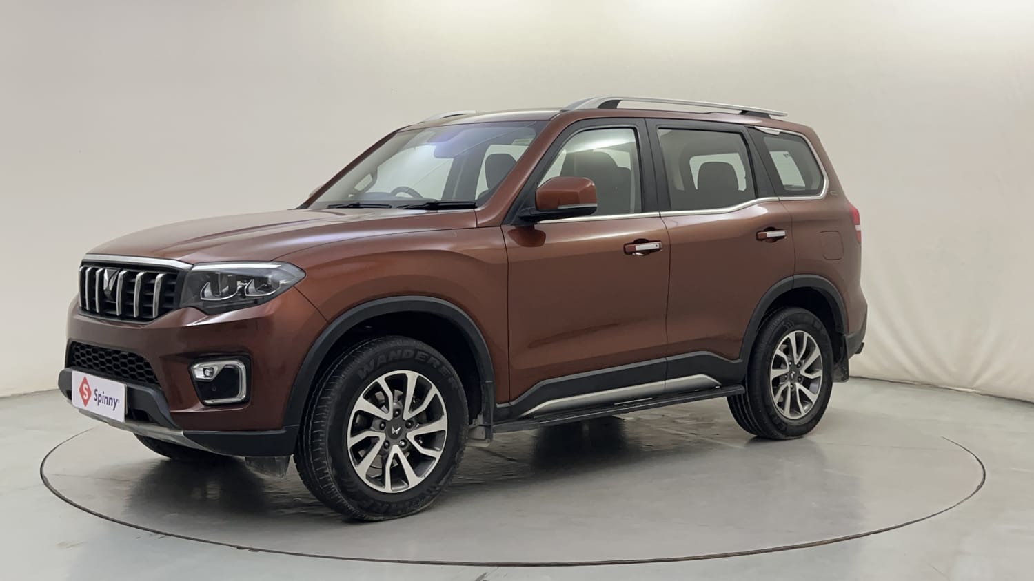 2022 Mahindra Scorpio N Z8 L Diesel AT 4WD 7 STR