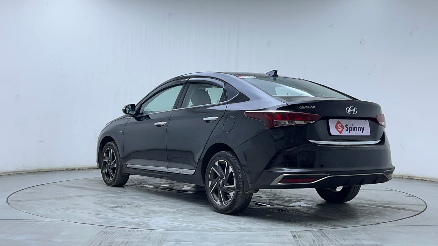2022 Hyundai Verna - 3