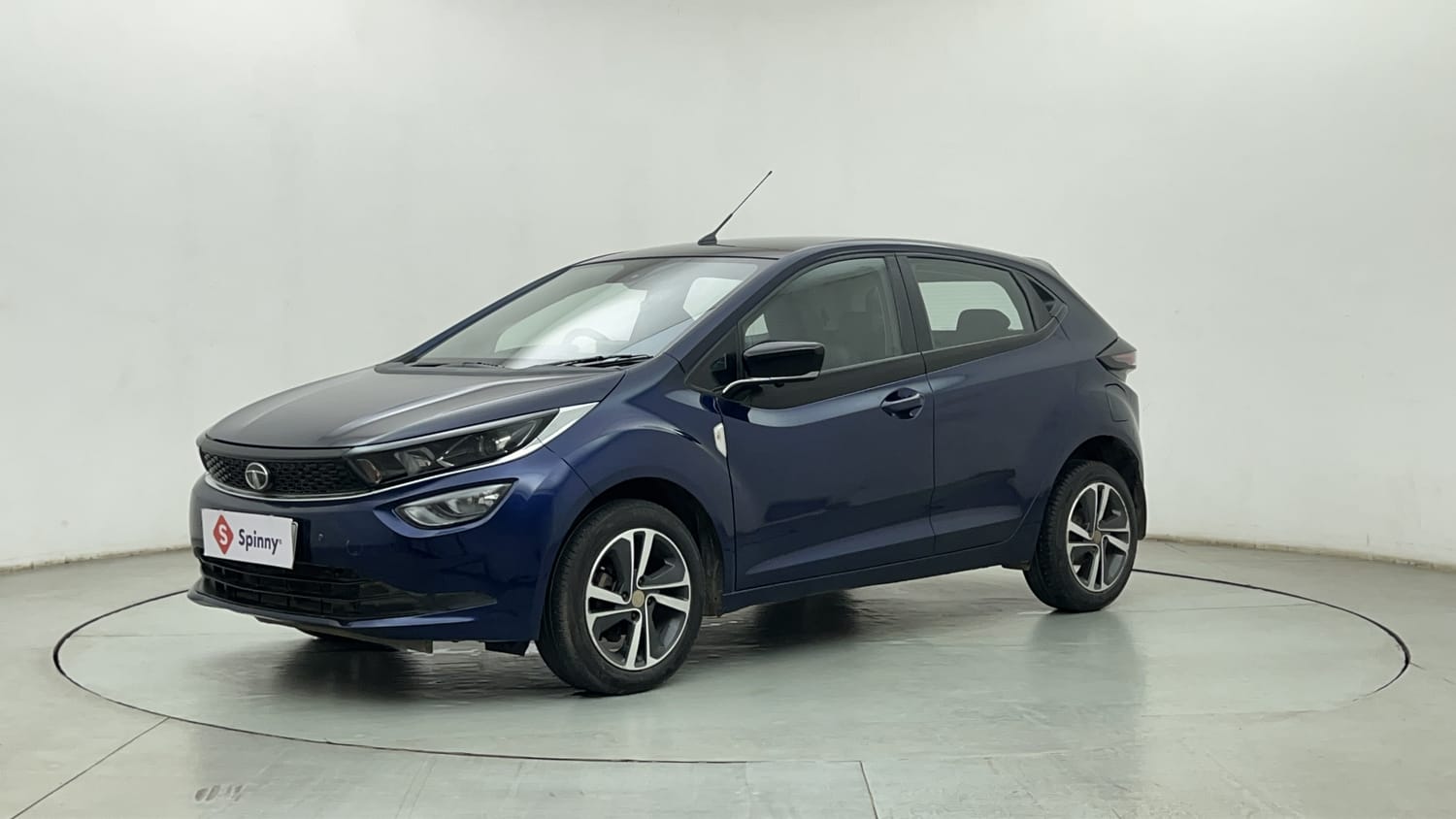 2023 Tata Altroz XZ Plus Petrol