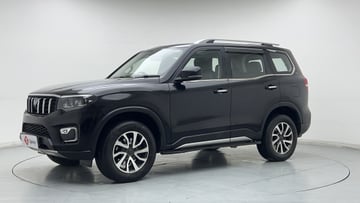 Used 2023 Mahindra Scorpio N Z8 L Diesel AT 4WD 7 STR Diesel Automatic Image