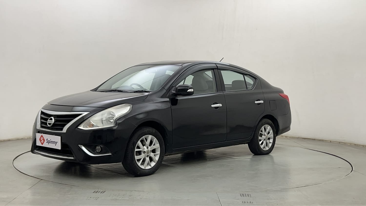 2017 Nissan Sunny XV CVT