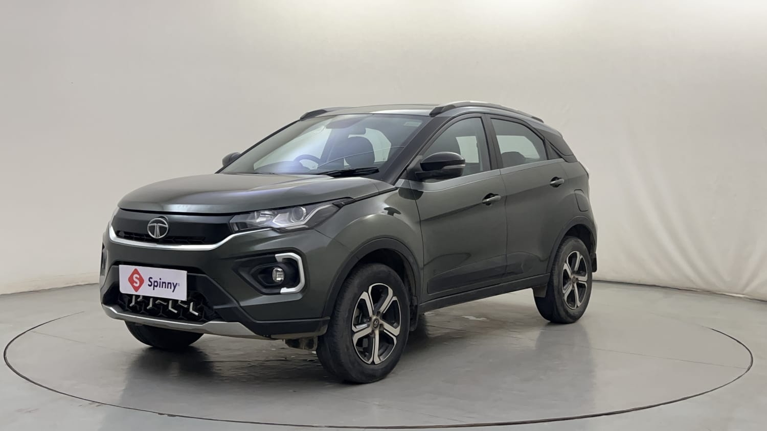 2021 Tata Nexon XZ Plus (S) Diesel Dual Tone