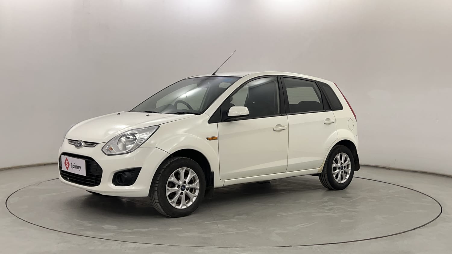 2013 Ford Figo Duratec Petrol Titanium 1.2