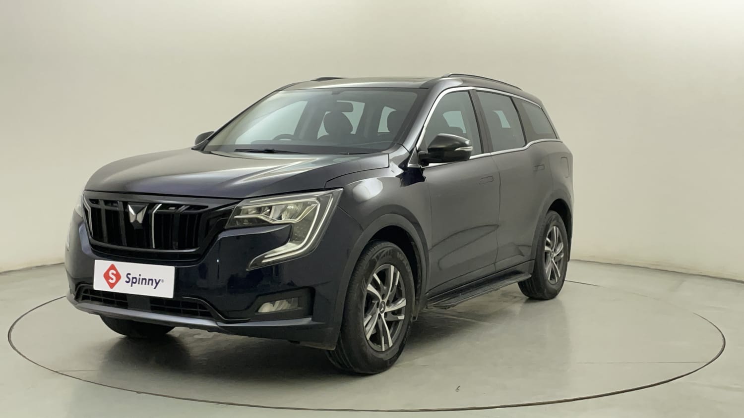2023 Mahindra XUV700 AX 5 Diesel AT 7 STR