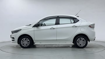 Used 2025 Tata Tigor XZA iCNG Cng Automatic Image
