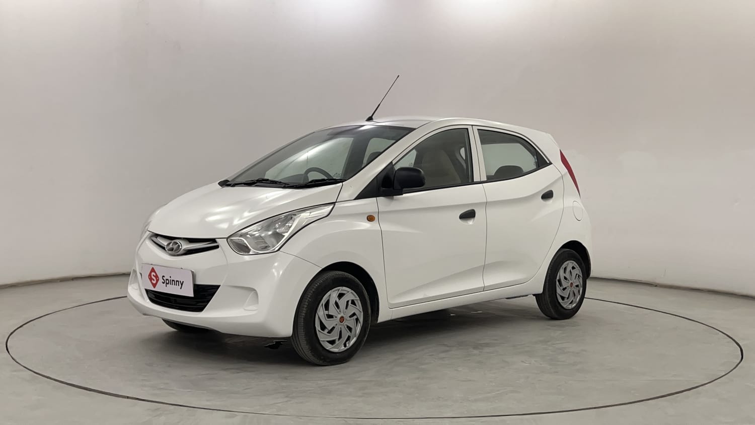 2018 Hyundai Eon Magna + AirBag