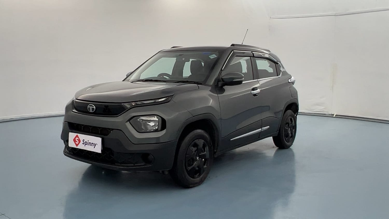 2024 Tata Punch Adventure Rhythm iCNG