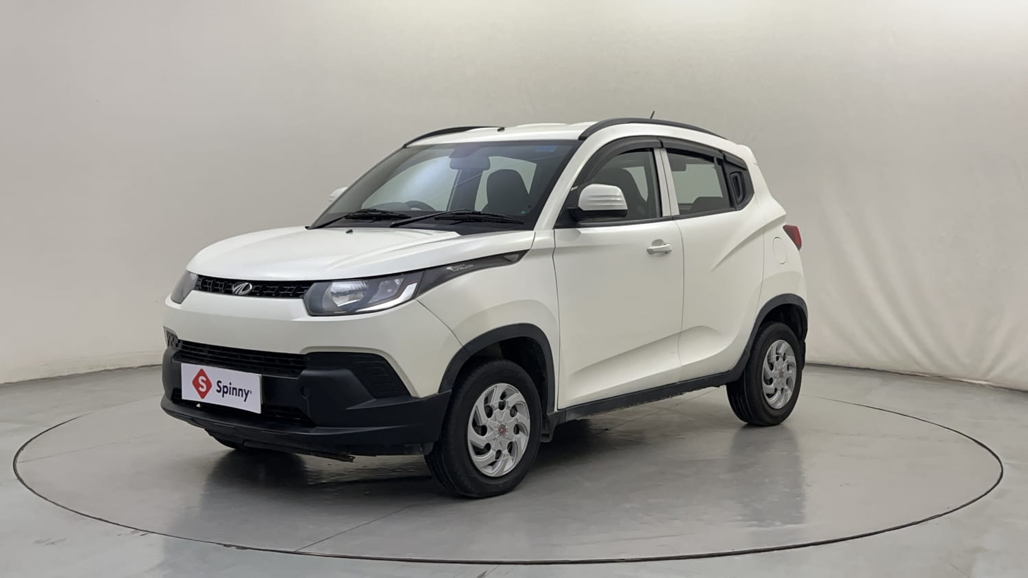 2017 Mahindra KUV100 K4 6 STR