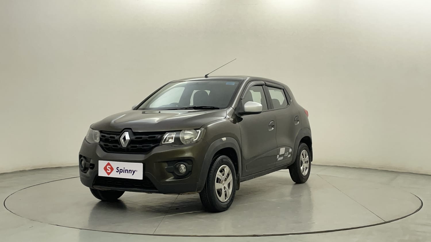 2017 Renault Kwid 1.0 RXT AMT